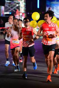 BIB: 20142
                            <button type="button" onclick="openModal(22865534)" class="btn btn-primary btn-sm float-right btn-popup" data-toggle="modal" data-target=".modal-high-quality">
                        <i class="fas fa-shopping-cart"></i> Add to Cart
                    </button>
                                            <button type="button" onclick="isThisMe(22865534, true)" class="btn btn-success btn-sm float-right btn-popup btn-isme hidden" data-toggle="tooltip" data-placement="bottom" title="นี่คือรูปของคุณใช่ไหม คลิกที่นี่เพื่อเอาเข้าอัลบั้ม">
                        <i class="fas fa-plus"></i> Add to album
                    </button>
                    <button type="button" onclick="isThisMe(22865534, false)" class="btn btn-warning btn-sm float-right btn-popup btn-isnotme hidden">
                        <i class="fas fa-ban"></i> Remove from album
                    </button>